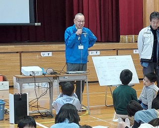 出前授業（神田小学校）